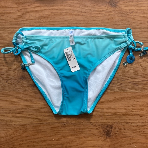 Bikini set NWT - La vie en rose size M - Picture 3 of 4